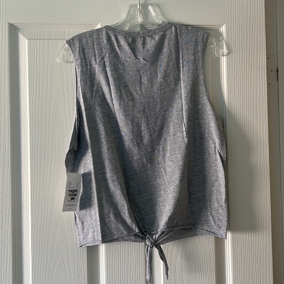 RVCA top - Picture 4 of 4